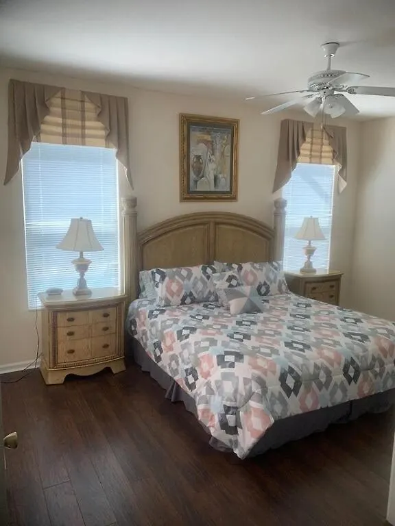 Dream With Pool And Jacuzzi In Windsor Palms, A Rated, Man Gated 5 Minutes From Kissimmee