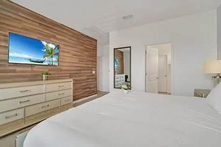 Holiday home Serene Sunsets - E04
