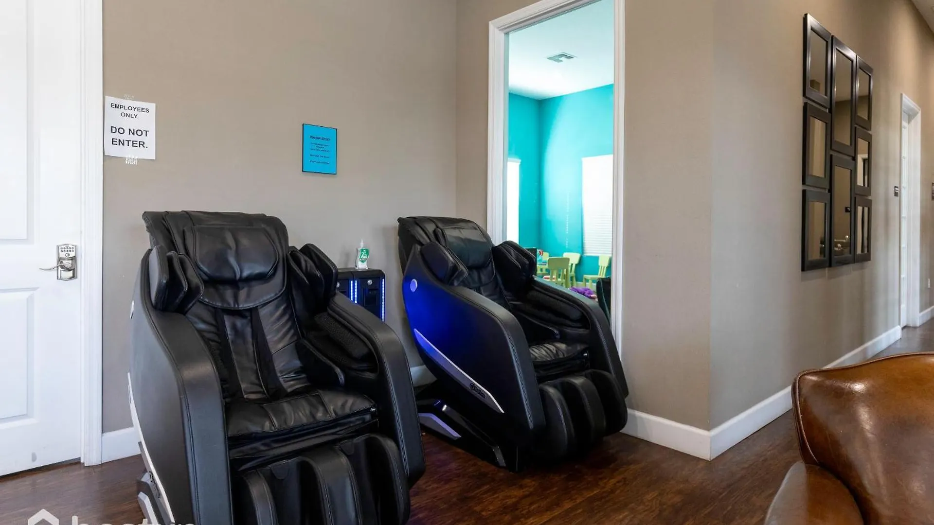 Holiday home Fabulous Townhome Near The Parks *