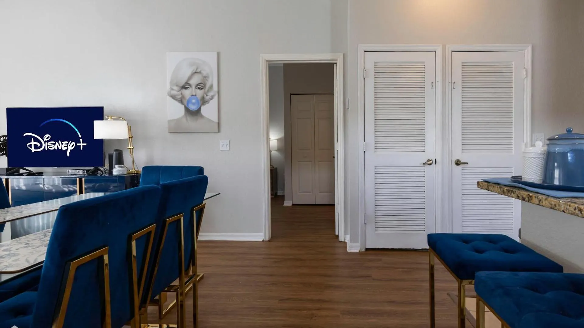 Amazing Family Townhouse Minutes From The Parks Holiday home