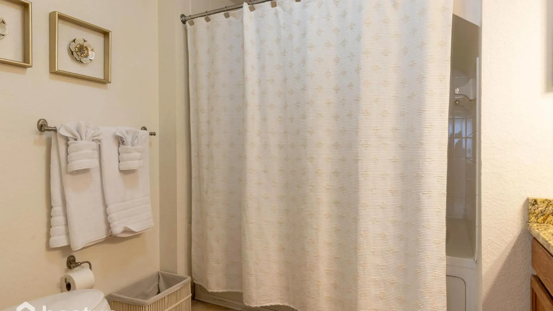 Amazing Family Townhouse Minutes From The Parks Kissimmee