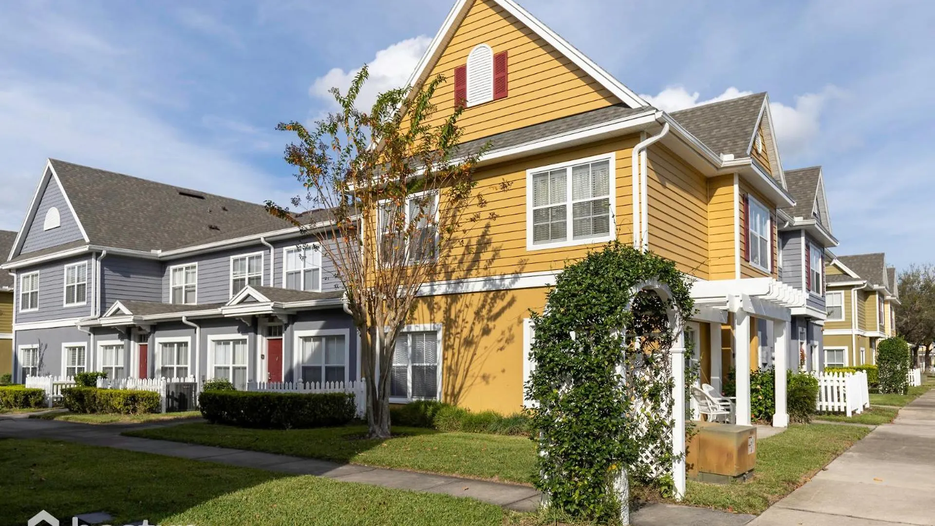 Amazing Family Townhouse Minutes From The Parks Holiday home