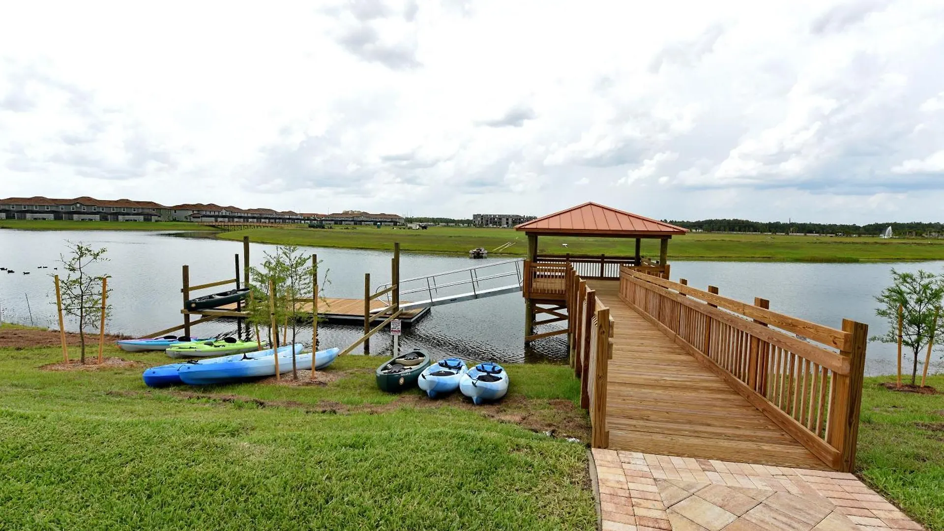 Holiday home Storey Cozy Pool Theme