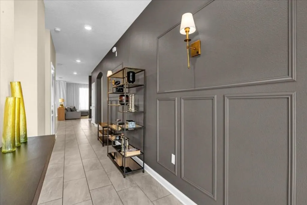 6 Bedrooms- 5 Bathrooms- Storey 2809 Bd Holiday home Kissimmee