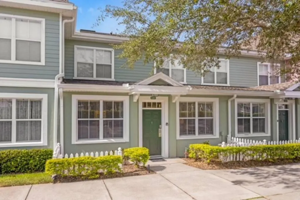 Holiday home Away From Near Disney! *