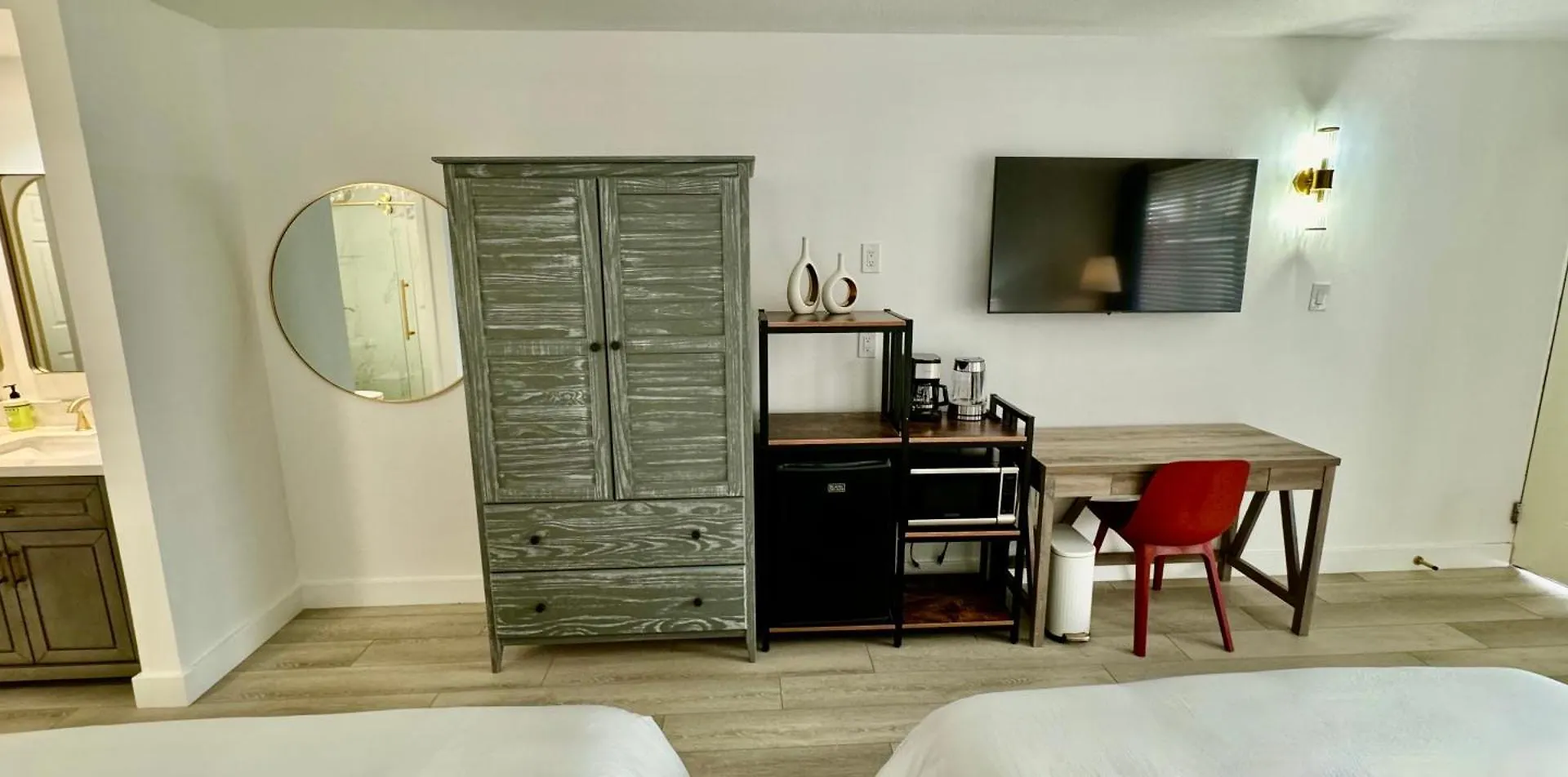 Apartment Pool - Wifi - Parking - Location ! *