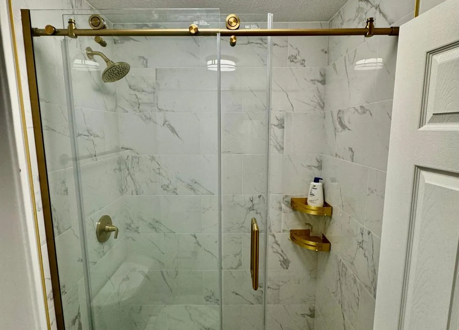 Apartment Pool - Wifi - Parking - Location !
