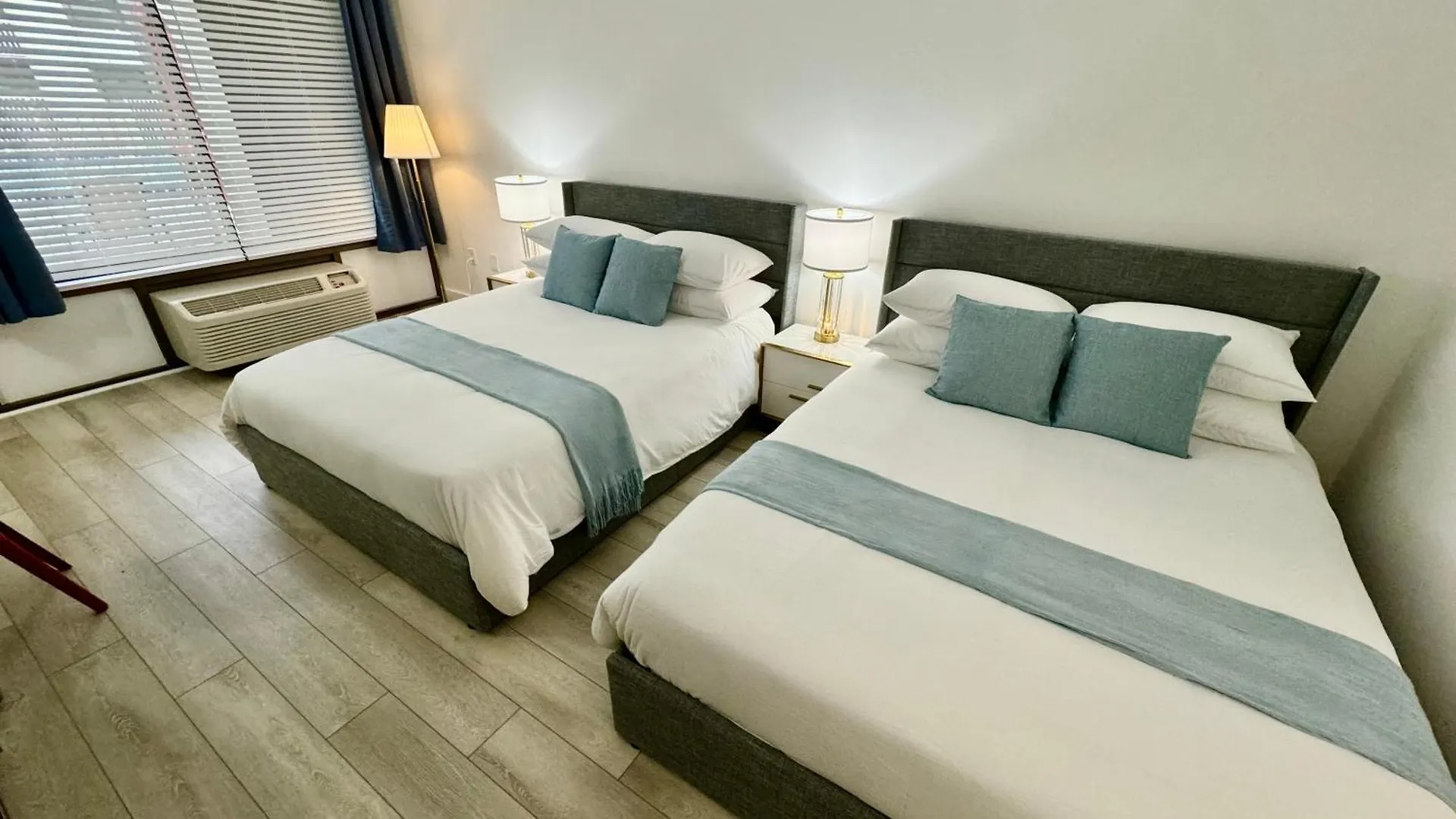 Apartment Pool - Wifi - Parking - Location ! *