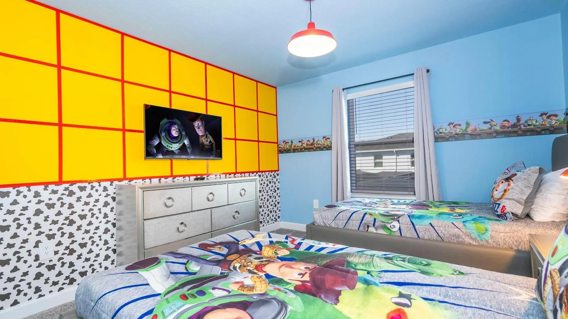 度假居 4bd Close To With Pool At Storey 2560