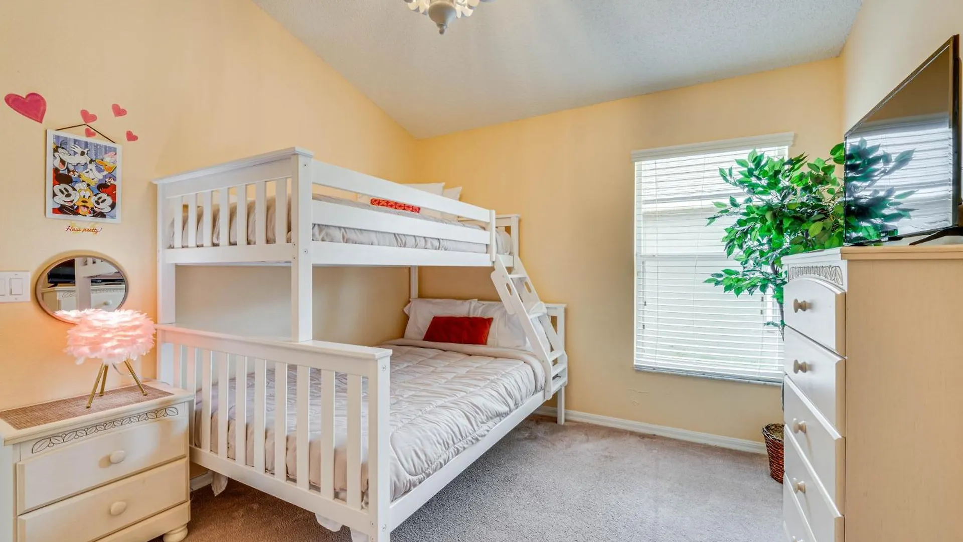 Renovated Kissimmee - 10 Mi To Springs Holiday home Four Corners