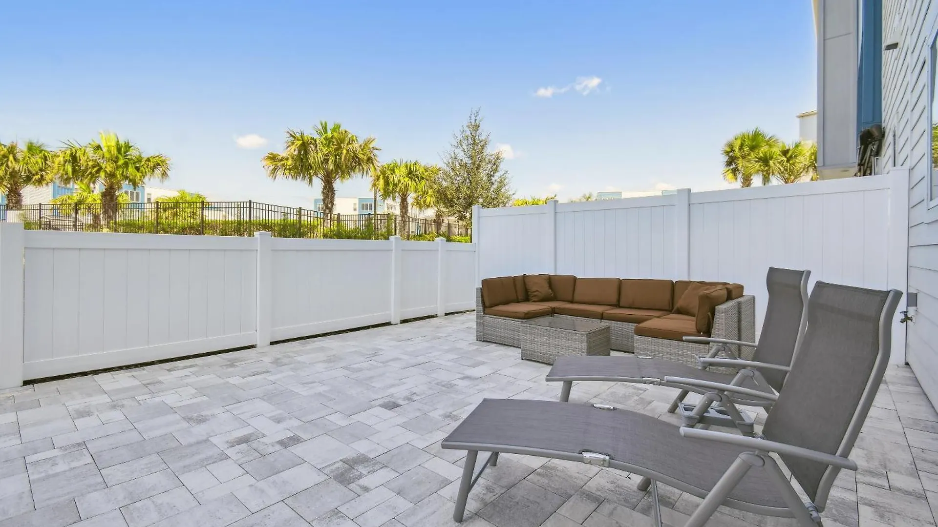 Stunning New Close To World Kissimmee