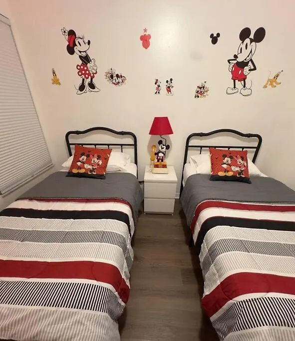 Happy Place, Magical Location Apartment *