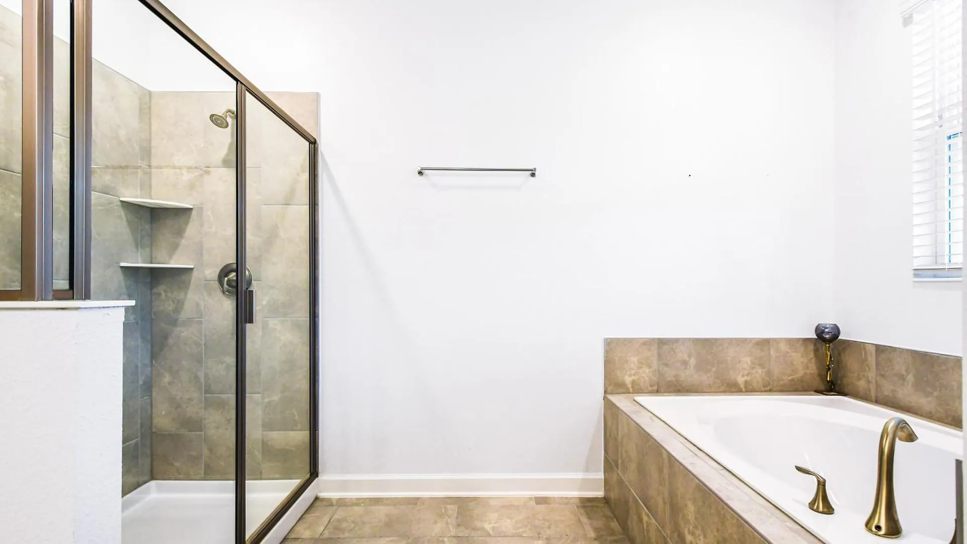 Elegant Retreat With Private & Pool Holiday home Kissimmee
