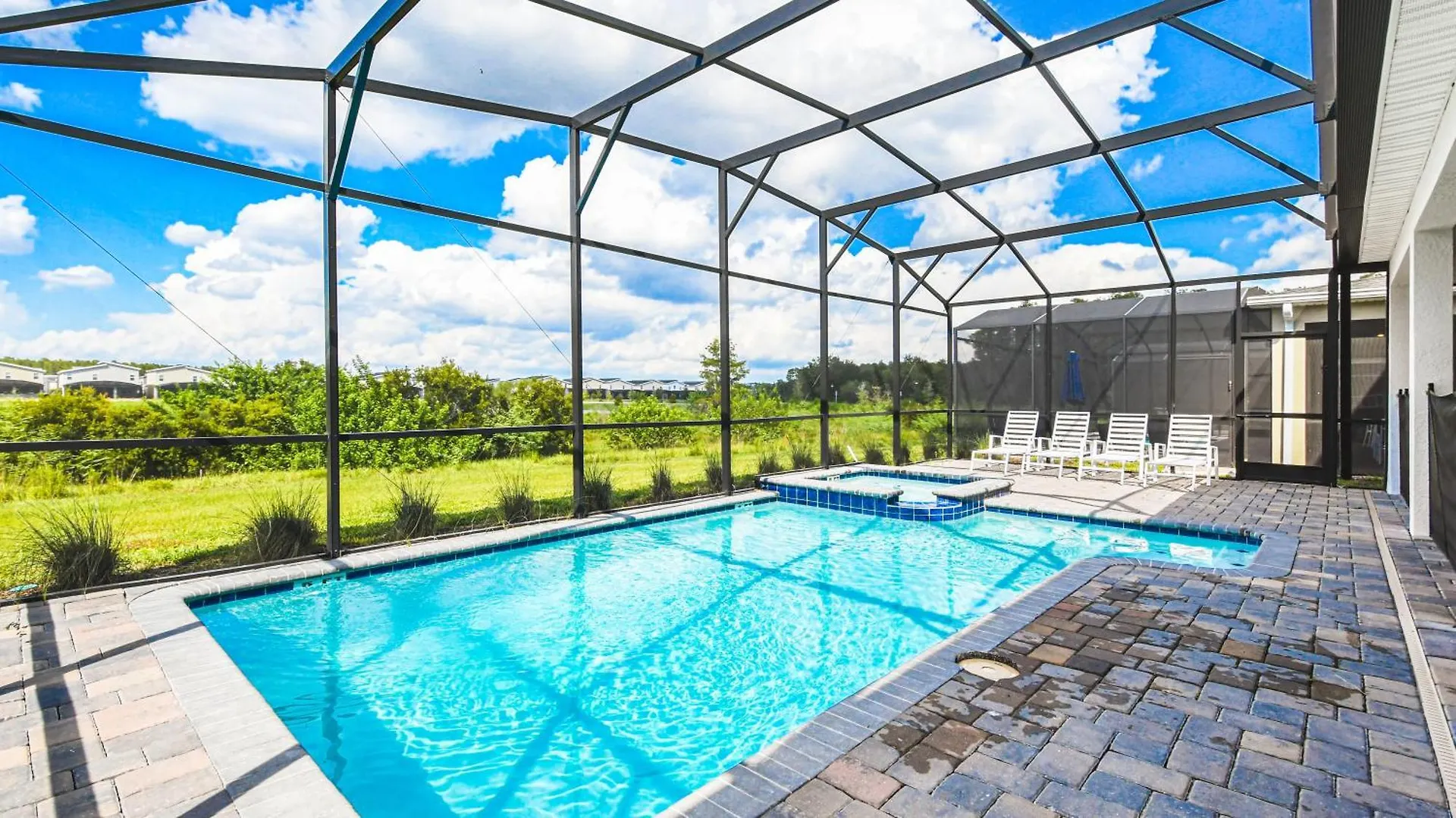 Disney-themed Oasis With Private Pool & Kissimmee