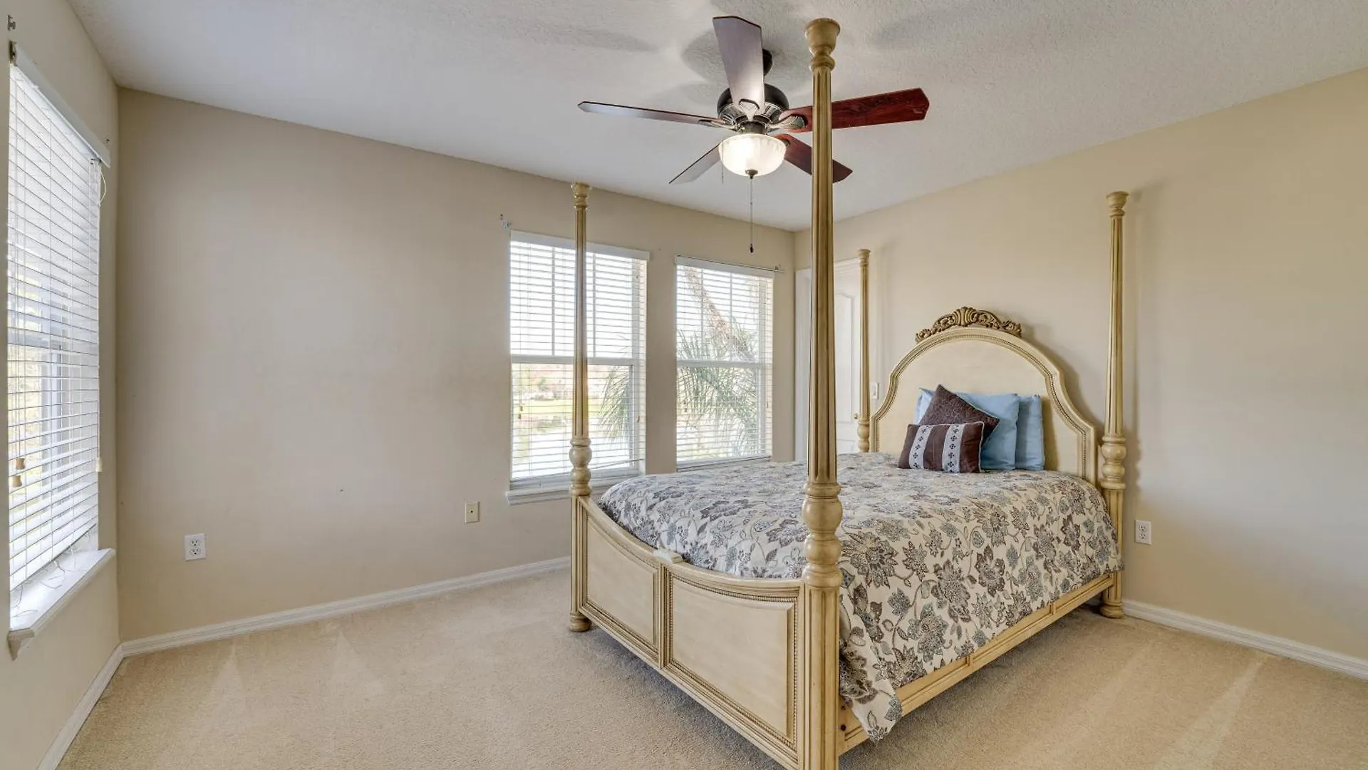 Elegant And Spacious Vacation Home! * Kissimmee