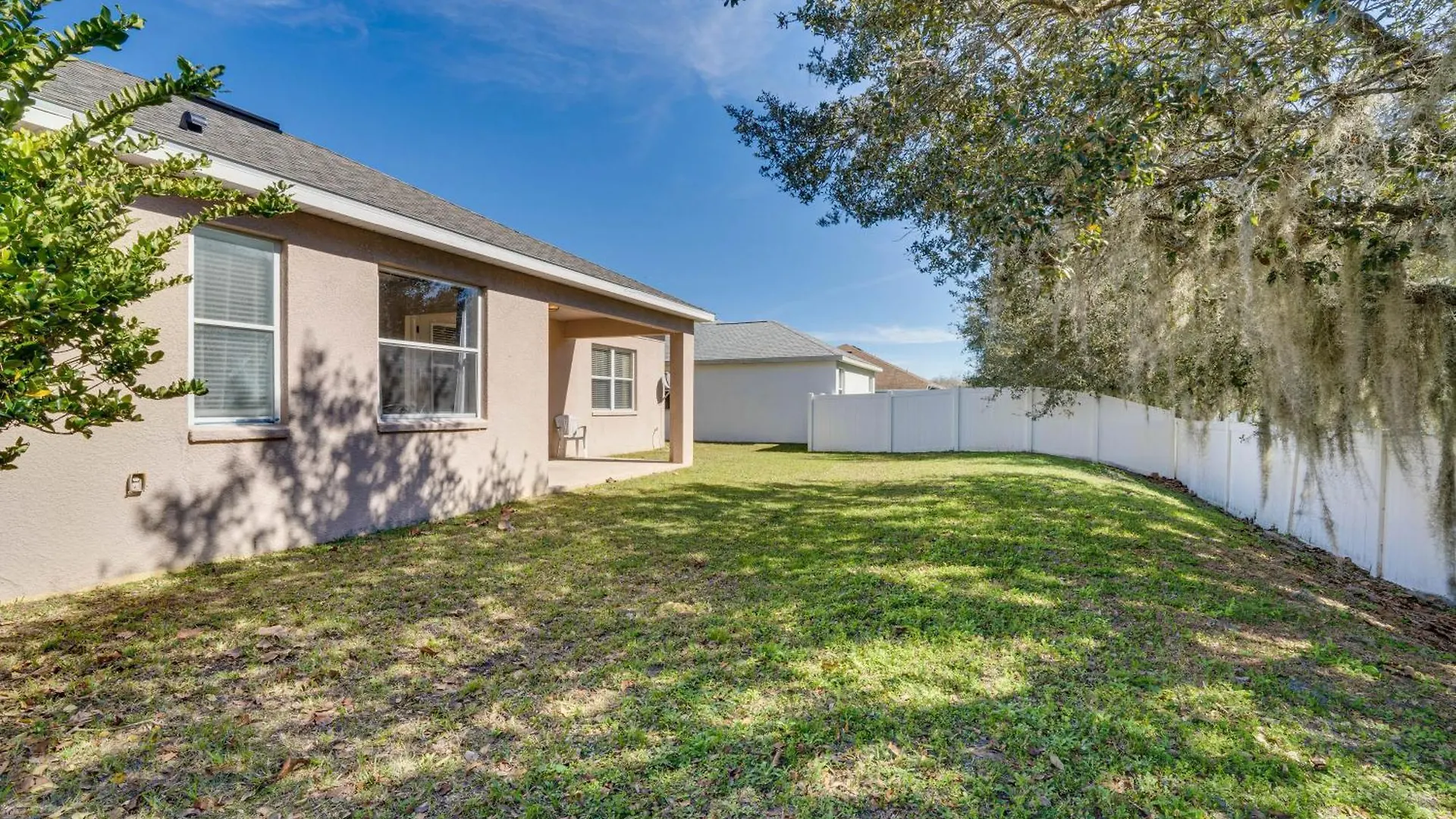 Elegant And Spacious Vacation Home! Holiday home *