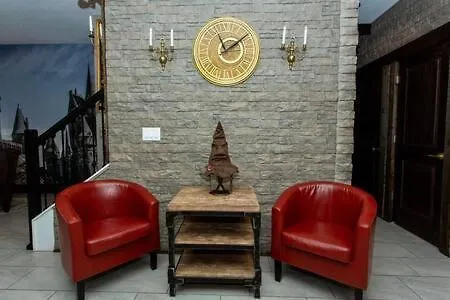 Magical Muggle Mansion Pool & Sleeps 23 Kissimmee