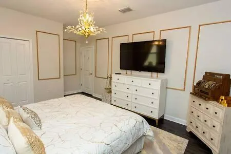 Magical Muggle Mansion Pool & Sleeps 23 Casa vacanze Kissimmee