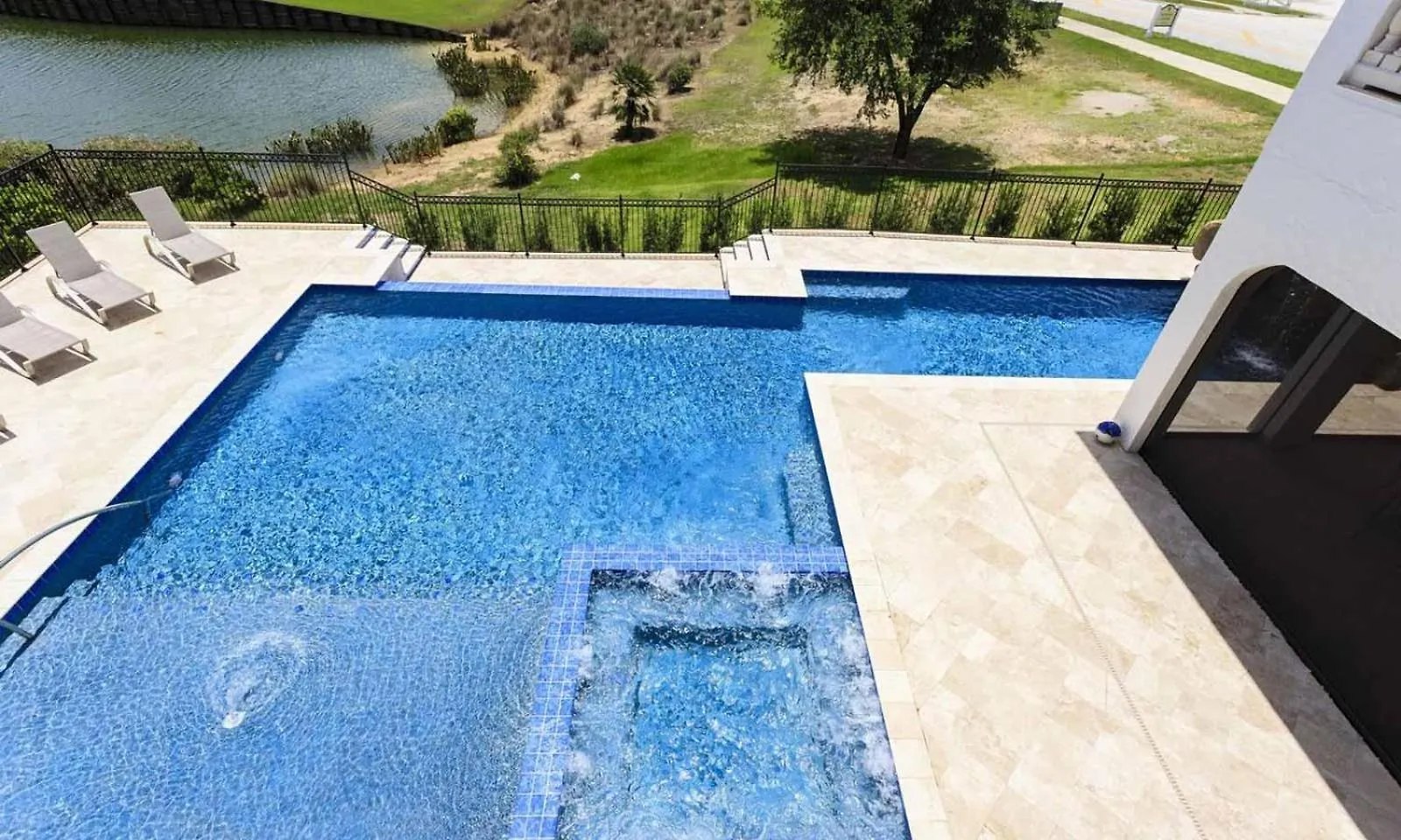 Upscale 8 Bdrm Mansion With Pool And Slide At Reunion