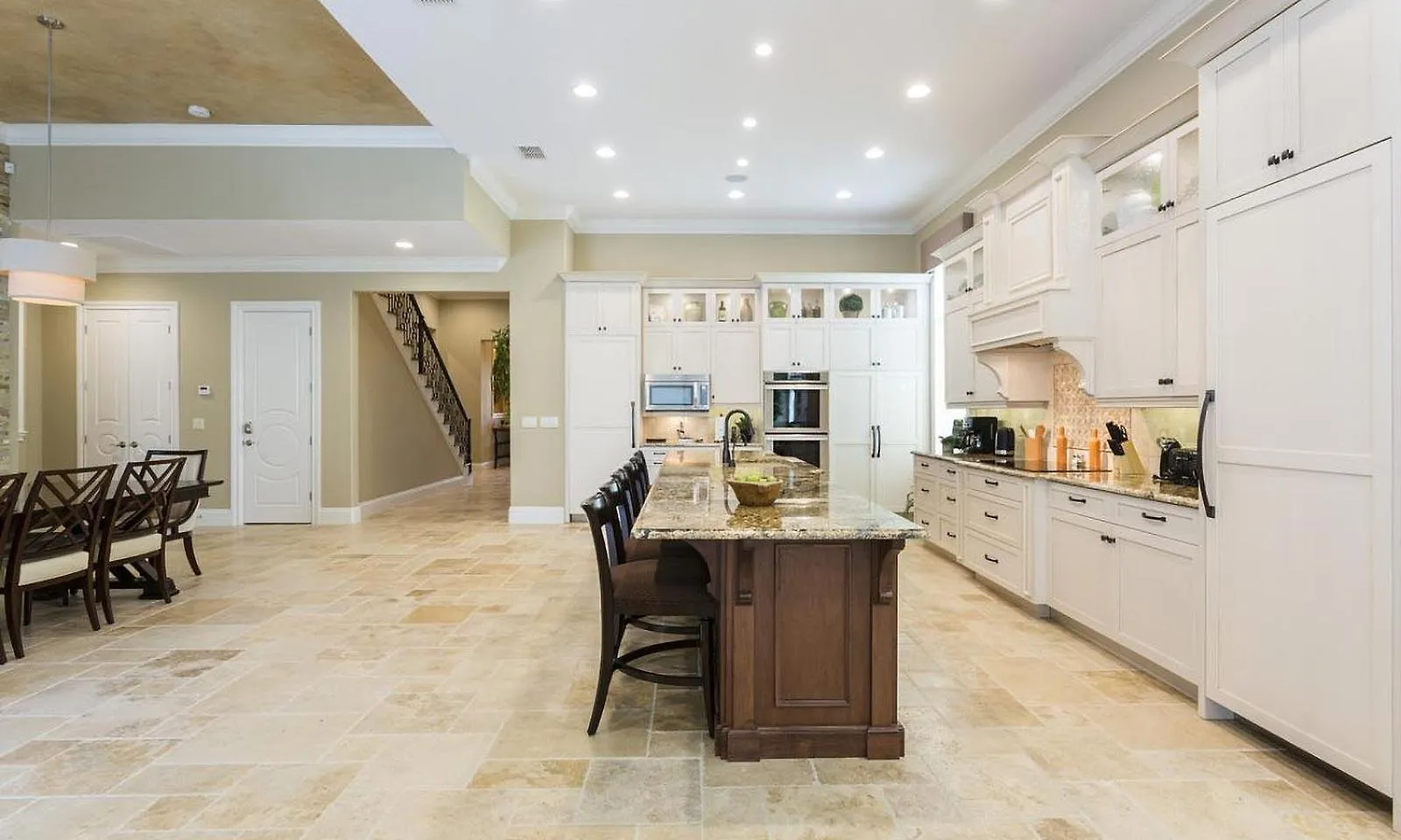 Delightful 6 Bdrm Haven With Theater At Reunion Kissimmee