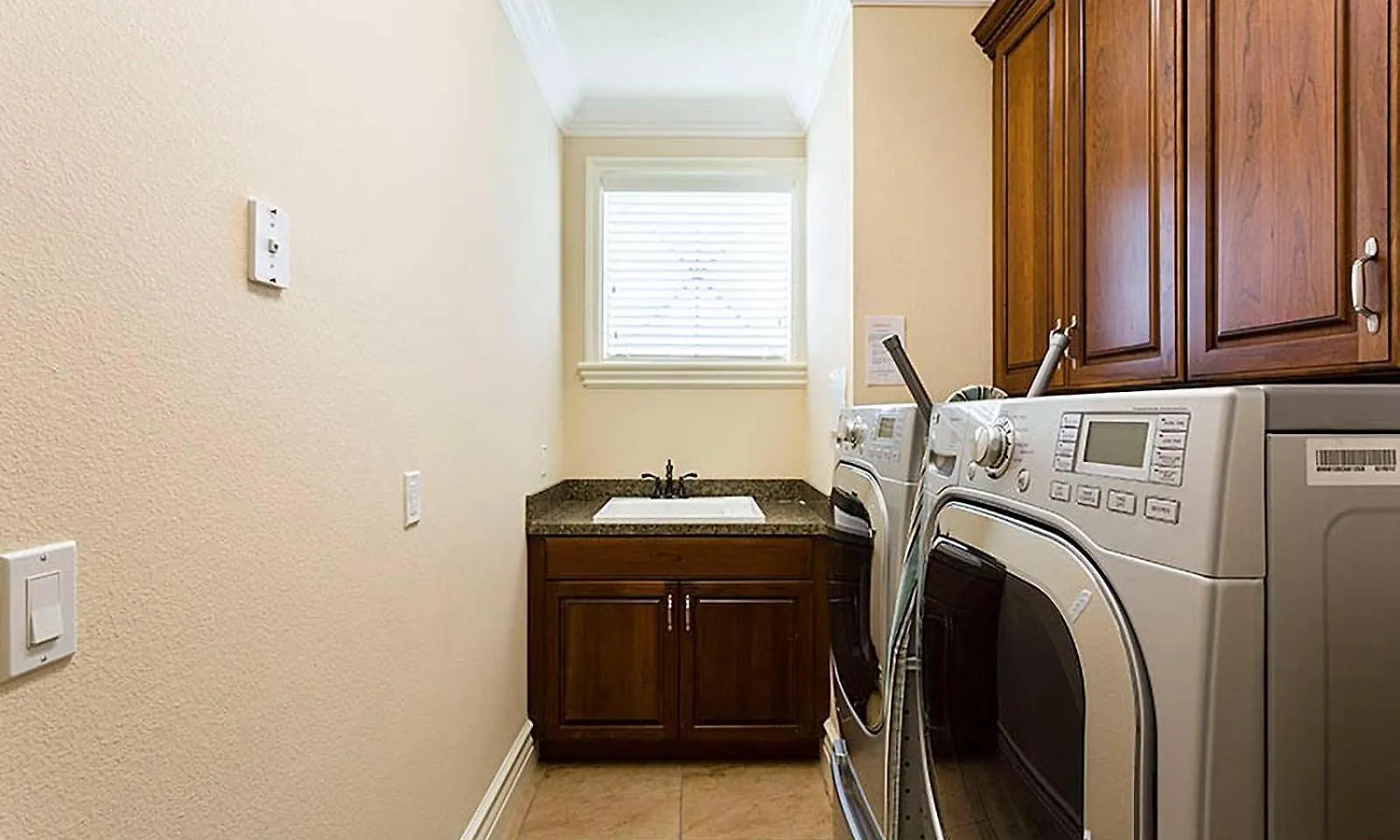 Wonderful 6 Bdrm With Private Pool At Reunion