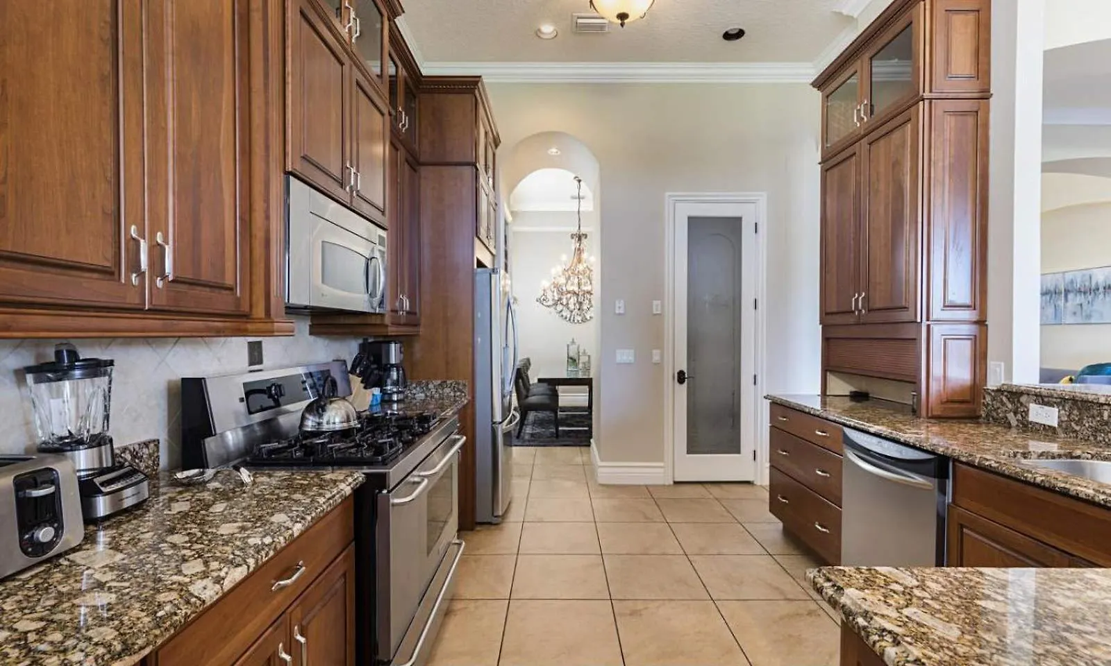 Wonderful 6 Bdrm With Private Pool At Reunion *