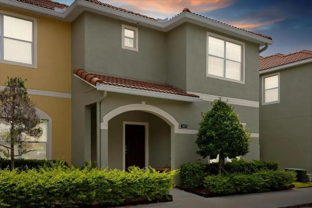 5 Bedrooms - 4 Bathrooms - Paradise Palms 3073 Bp Holiday home