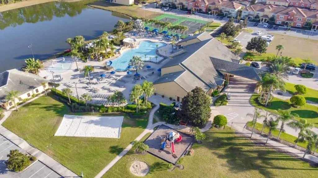 5 Bedrooms - 4 Bathrooms - Paradise Palms 3073 Bp *