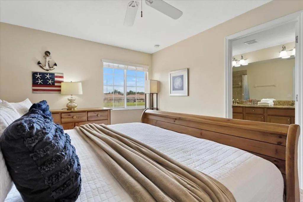 5 Bedrooms - 4 Bathrooms - Paradise Palms 3073 Bp *