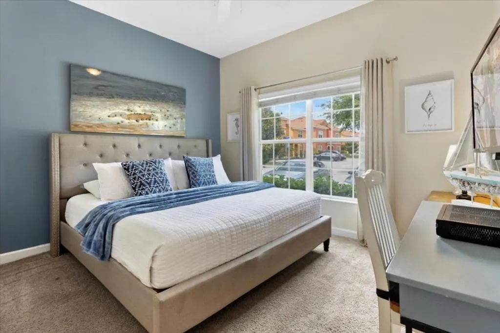 5 Bedrooms - 4 Bathrooms - Paradise Palms 3073 Bp *