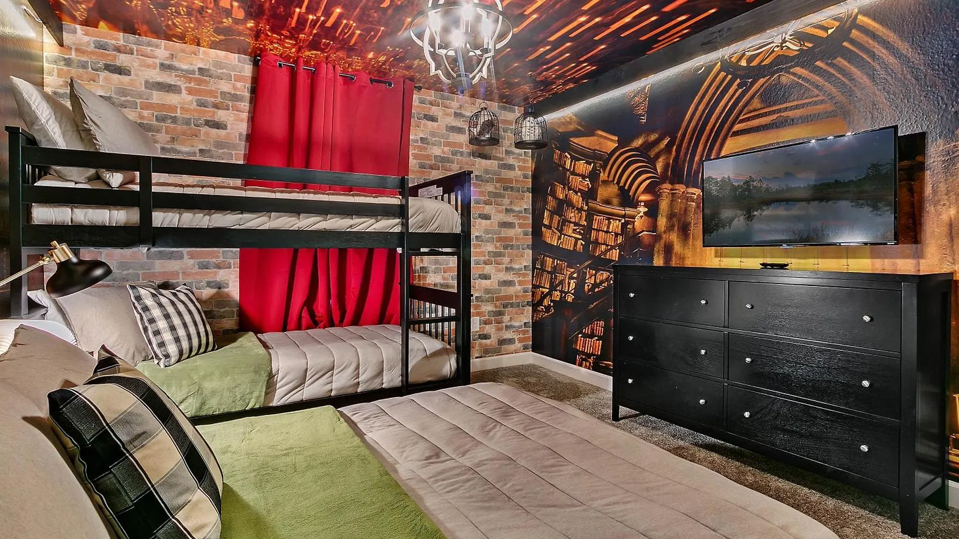4 Bedrooms-3 Bathrooms- Storey 2849ss