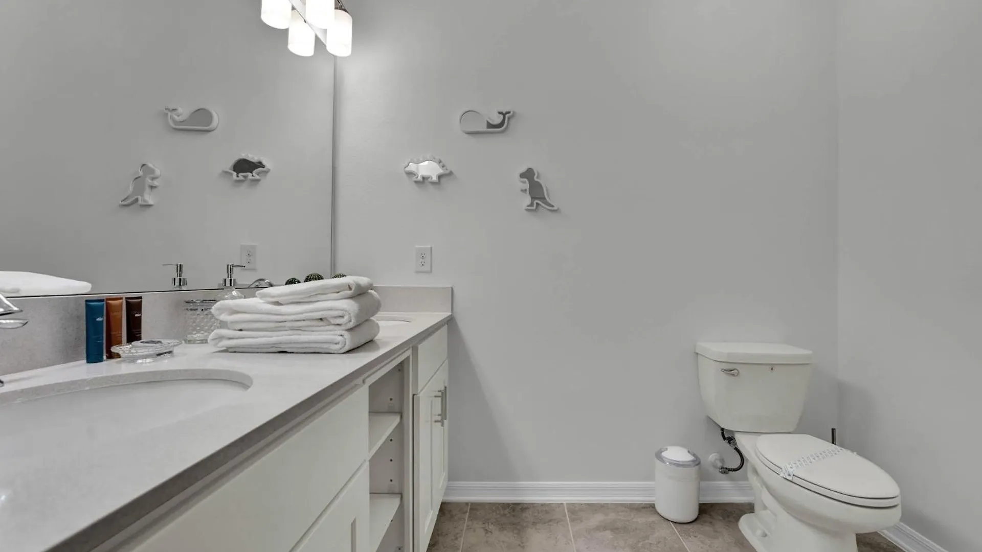 Apartment 2 Bedrooms- 2 Bathrooms- Storey 3191-405 Pc *