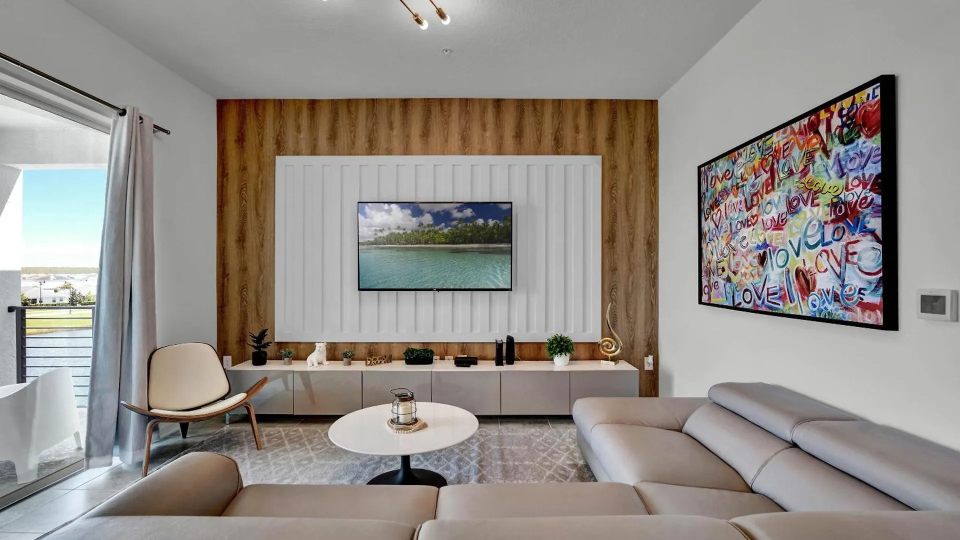 2 Bedrooms- 2 Bathrooms- Storey 3191-405 Pc