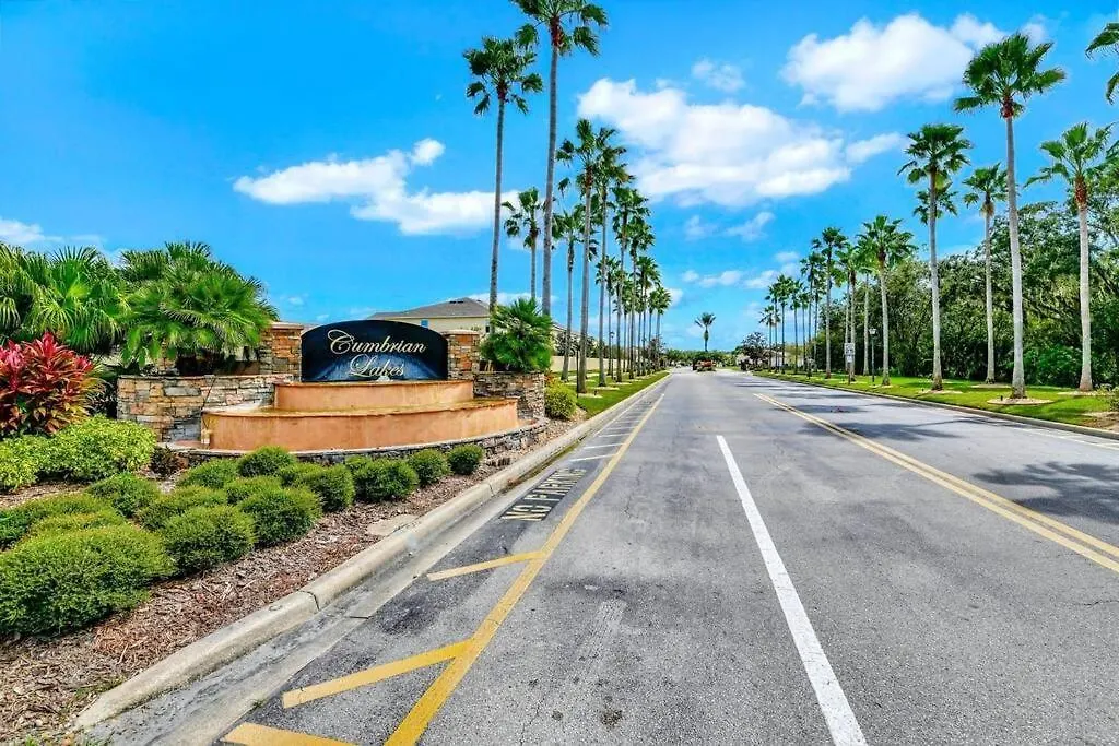 Lakeview Luxury Oasis *