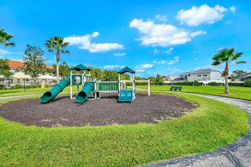 Holiday home Lakeview Luxury Oasis