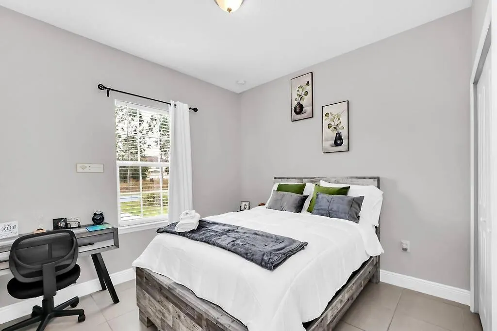 Apartment Uniquely Chic Near Disney! Kissimmee