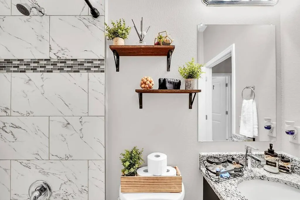 Uniquely Chic Near Disney! *