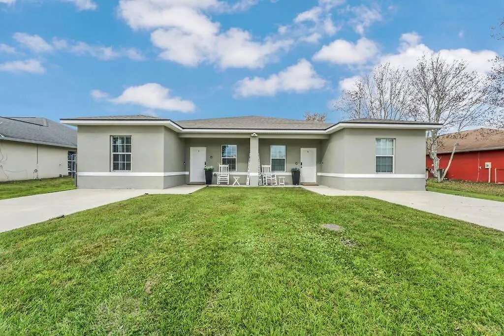 Apartment Uniquely Chic Near Disney!