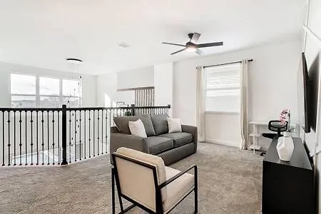 Exclusive Thematic 5br Lakeview With Private Pool & Jacuzzi Access To 2 Clubhouses * Kissimmee