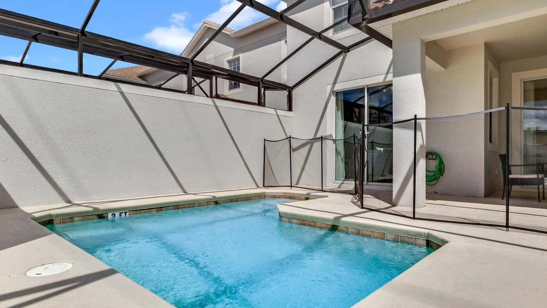 4 Bedrooms - 3 Bathrooms - Storey 4969 Wa Holiday home