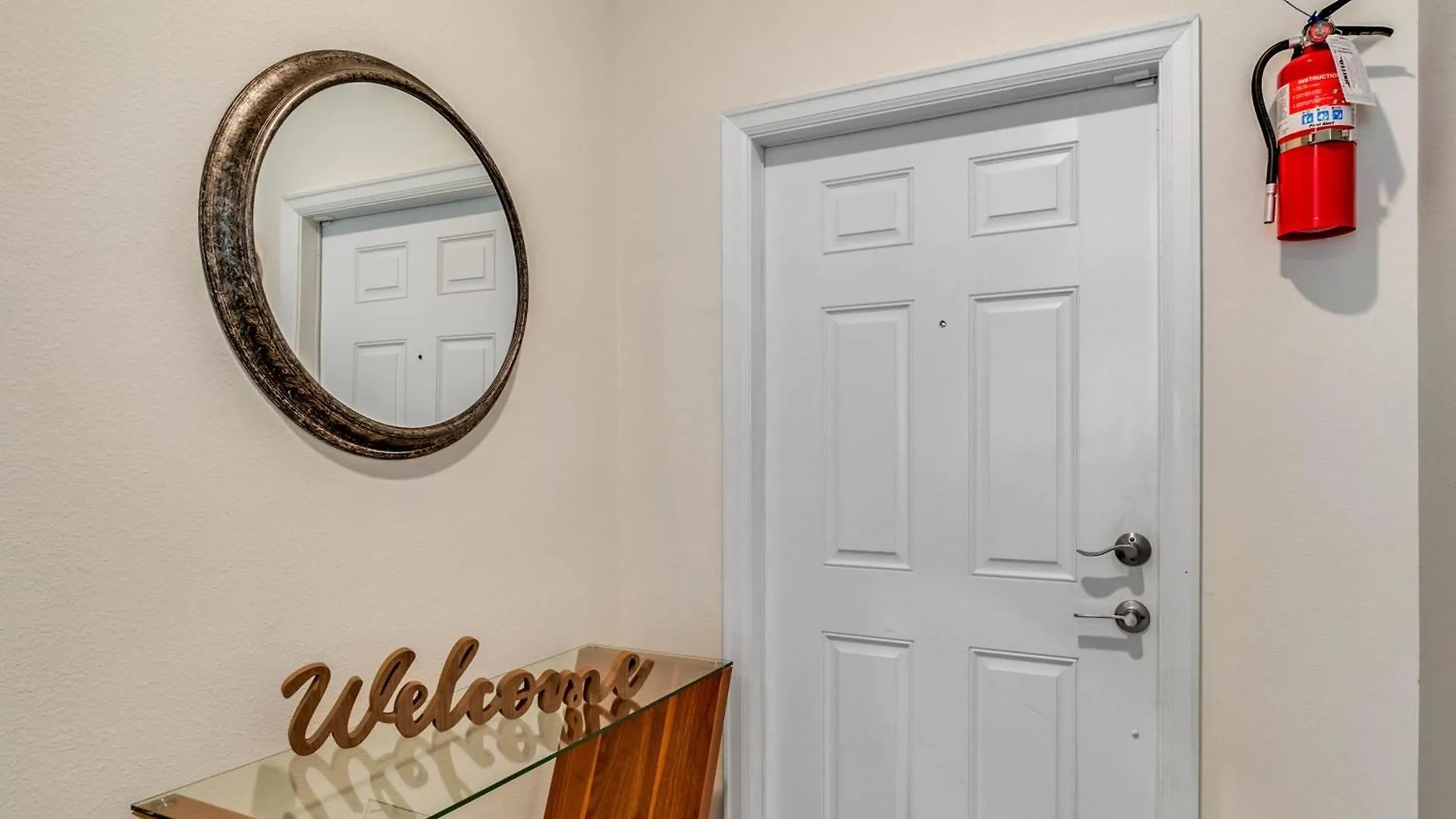 4 Bedrooms - 3 Bathrooms - Storey 4969 Wa * Kissimmee