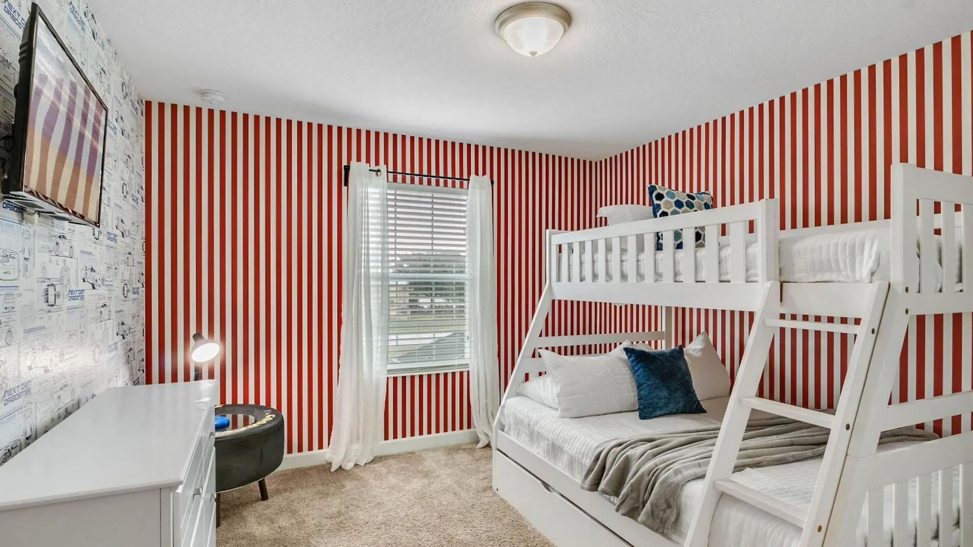 4 Bedrooms - 3 Bathrooms - Storey 4969 Wa Holiday home
