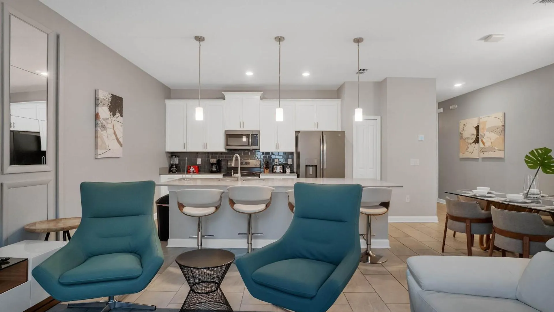4 Bedrooms- 3 Bathrooms - Storey 4819 Ds *