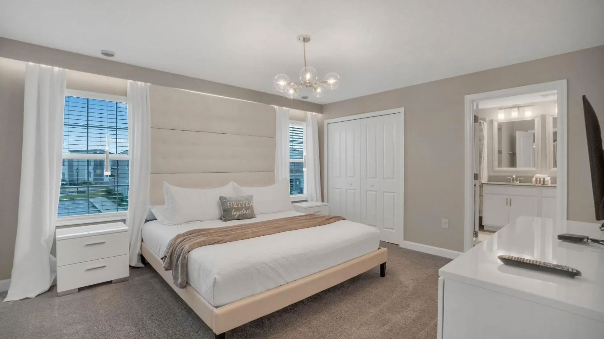 4 Bedrooms- 3 Bathrooms - Storey 4819 Ds Holiday home Kissimmee