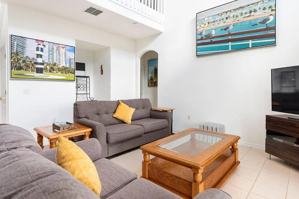 Holiday home Comfortable House With Hot Tub Close To *