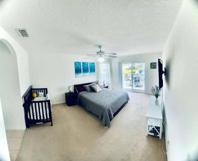 Comfortable House With Hot Tub Close To *