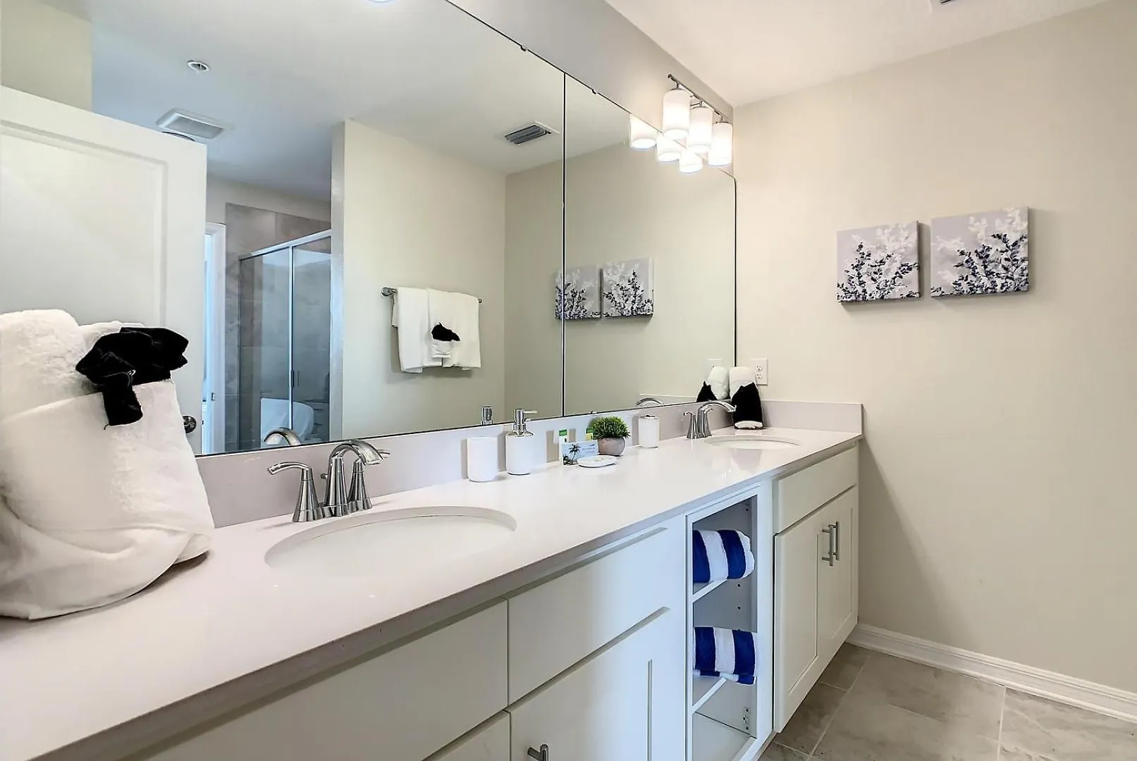 - Storey 428 Kissimmee