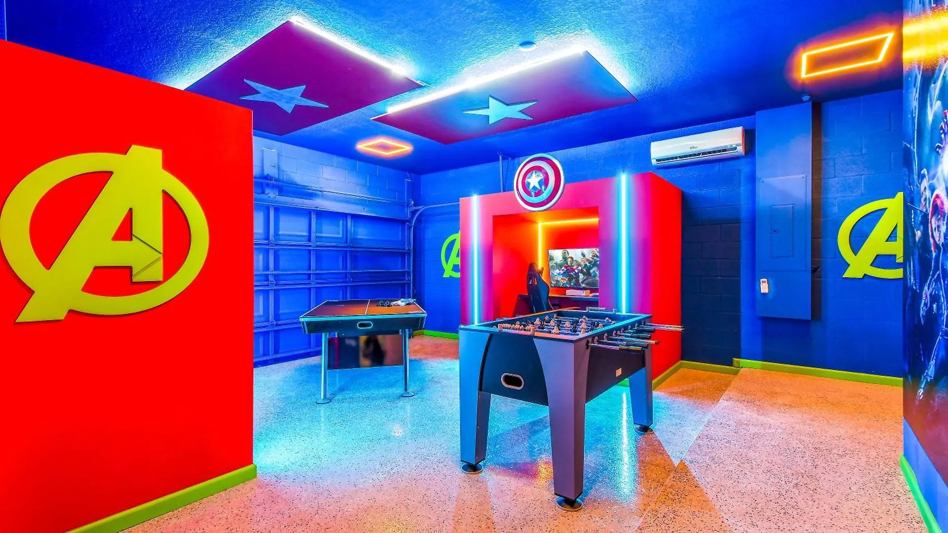 Luxury Home: Pool, Theater, Near *