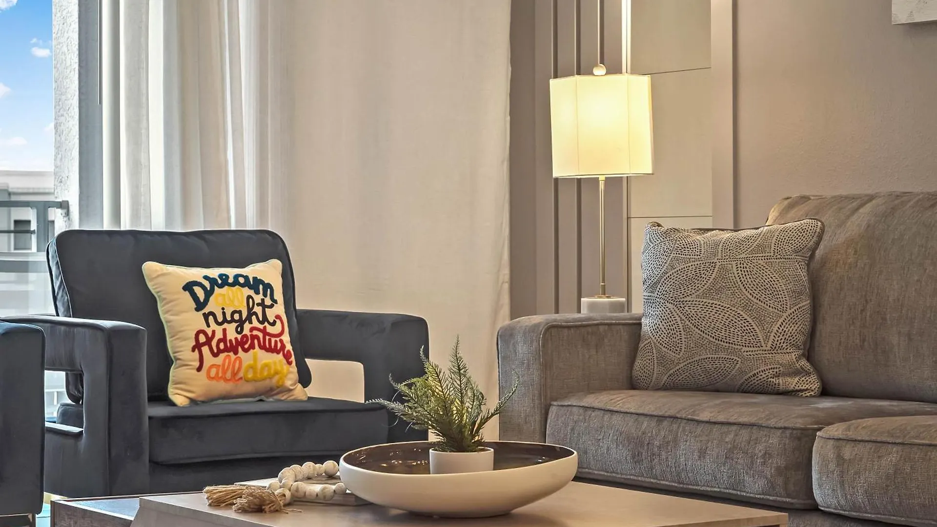 Apartment 2 Bedrooms - 2 Bathrooms - Storey 3150-404 Pc