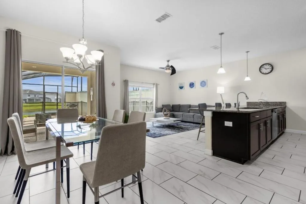 4 Bedrooms - 3 Bathrooms - Storey 3135 Pp